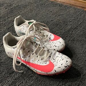 Nike White, Pink, and Teal Speckled Track Shoes - Cleats